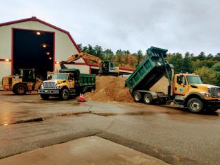 Screening winter sand